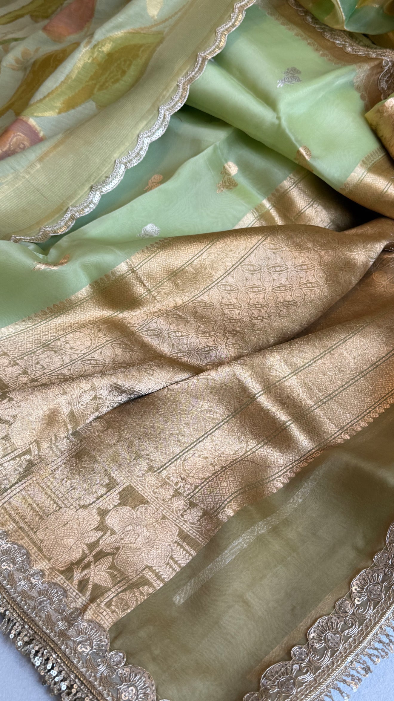 Kora silk chap dye contrast border kadhwa saree paired with moonga silk duppata sets